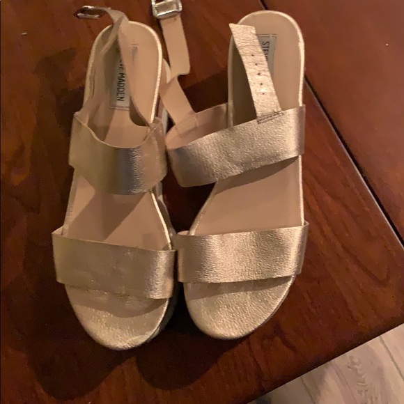 Steve Madden platform sandals - Picture 4 of 4